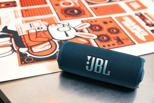 音乐万花筒七代便携式蓝牙音箱全新上市户外进阶自由开声 JBL FLIP7